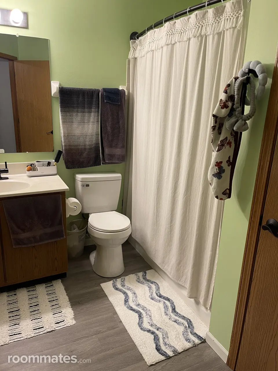 Profile photo 9 of 15