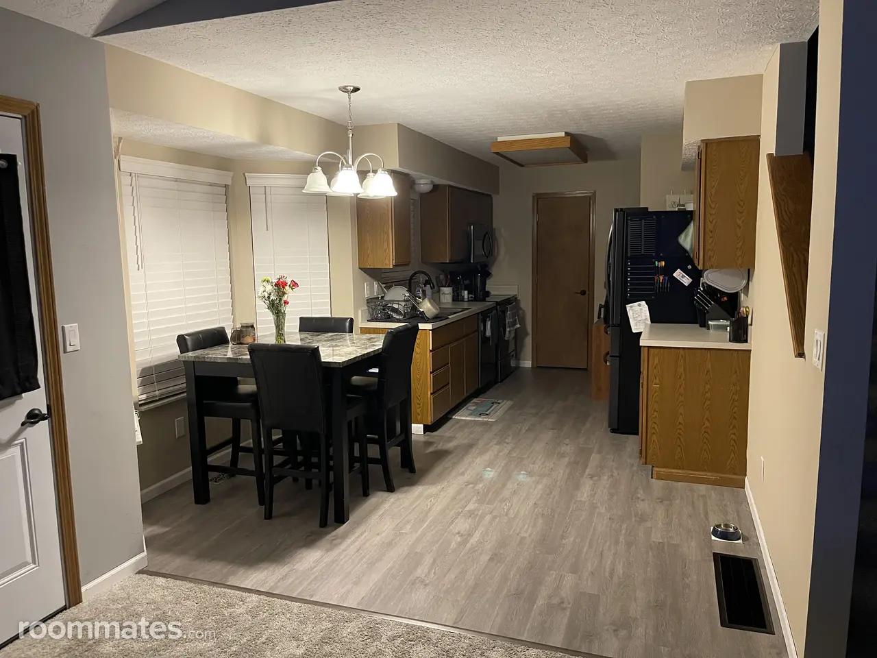 Profile photo 4 of 15