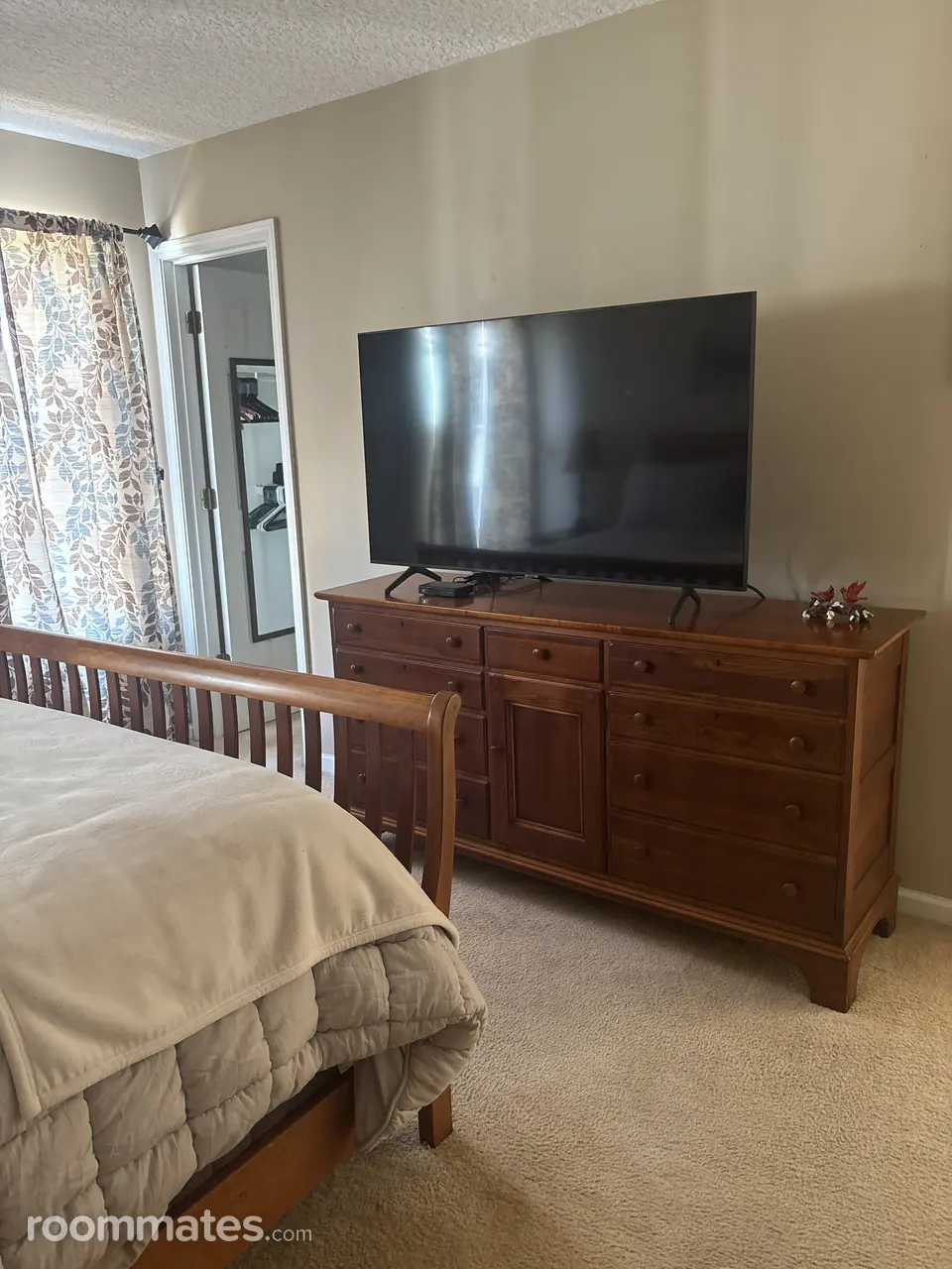 Profile photo 2 of 5