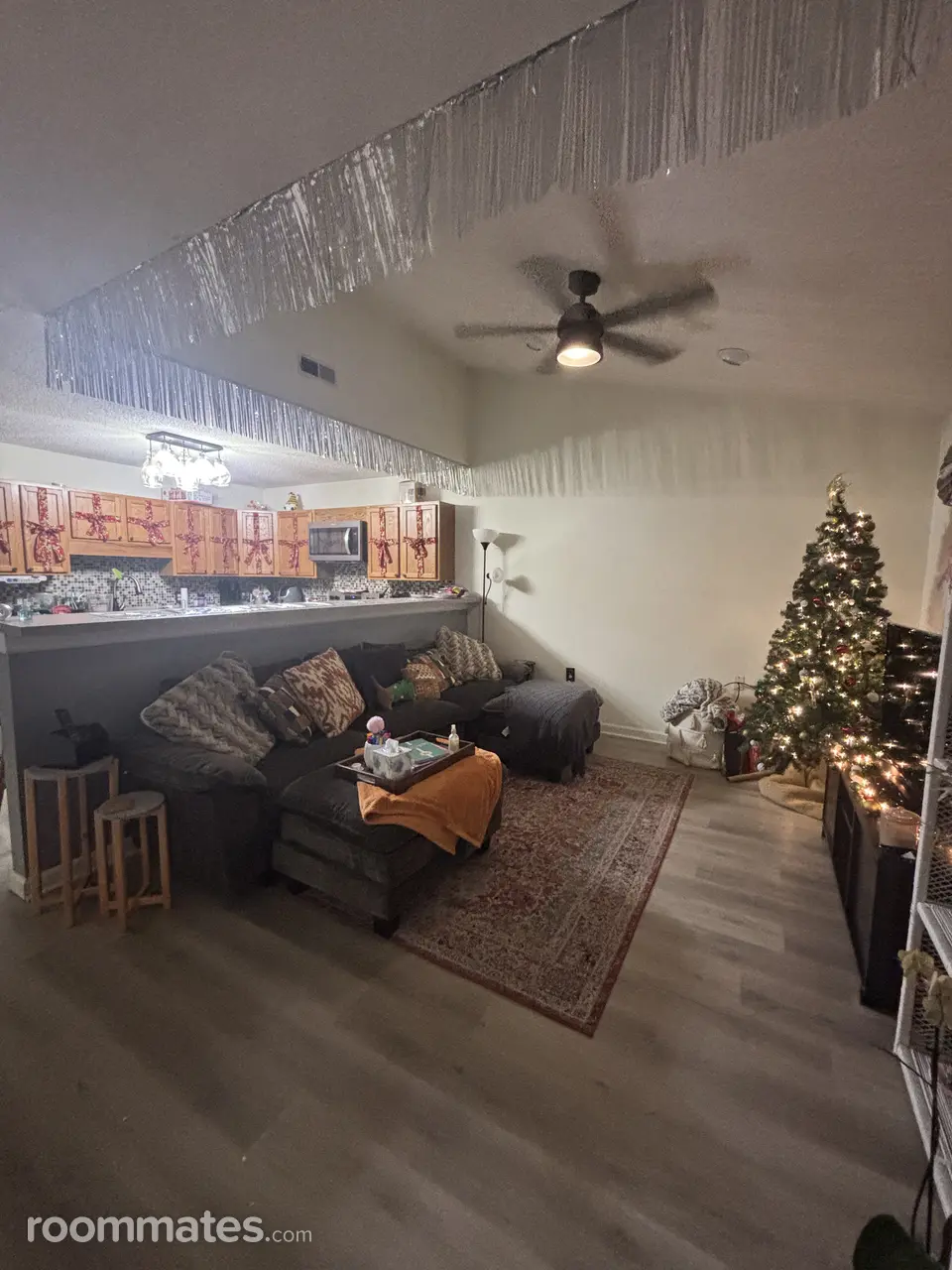 Profile photo 2 of 3