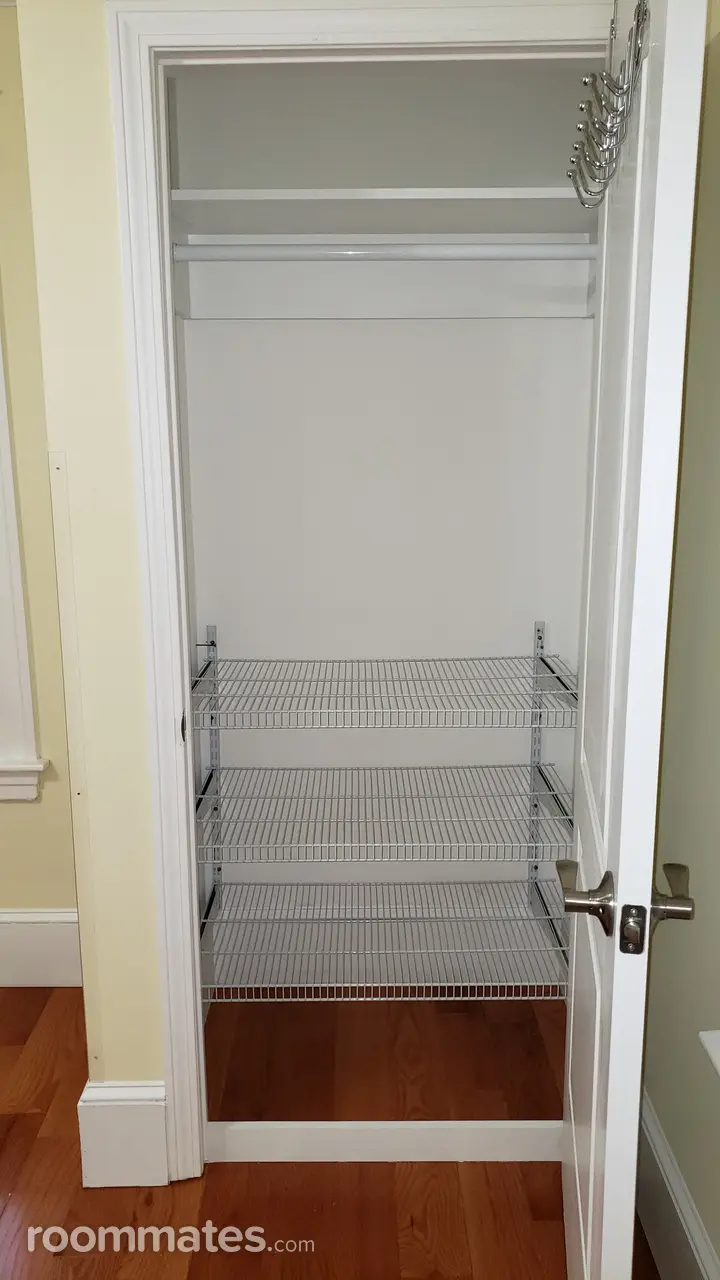 Profile photo 4 of 11