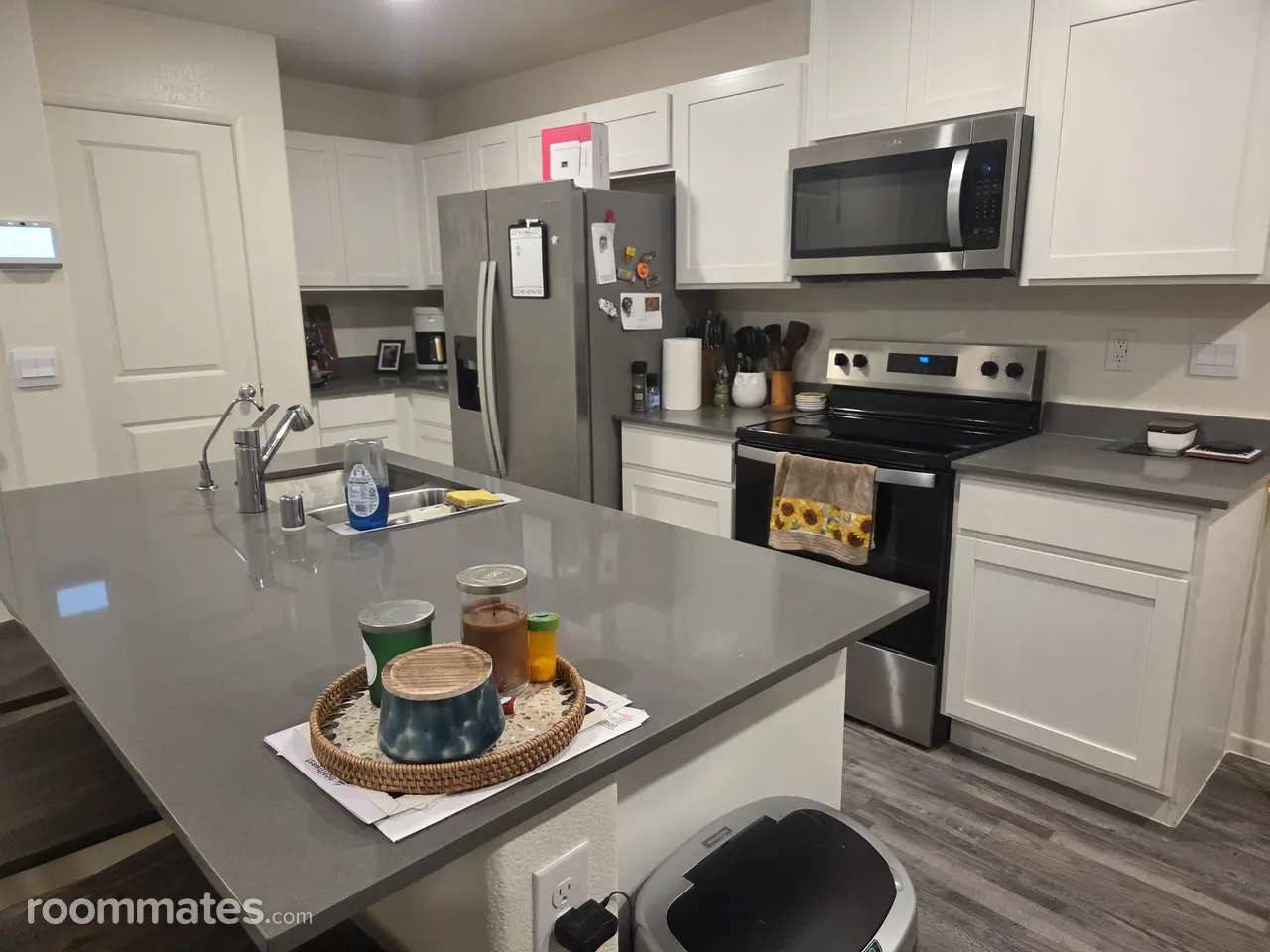 Profile photo 4 of 10