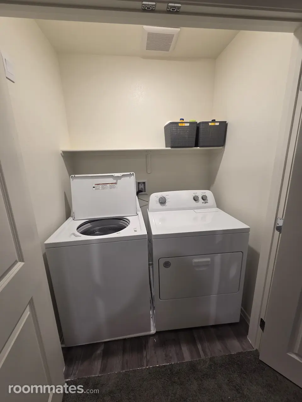 Profile photo 9 of 10