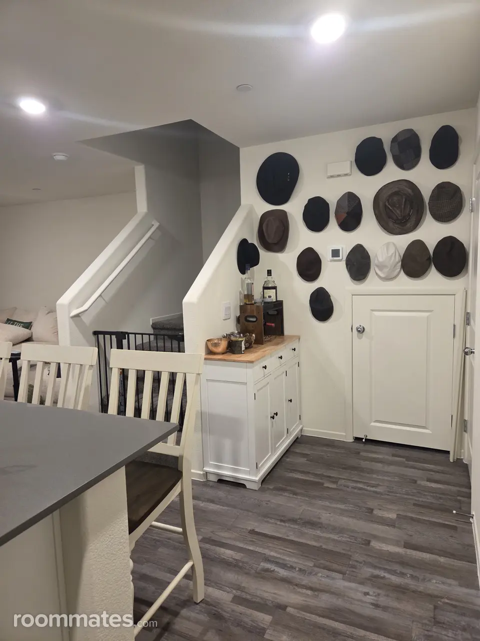 Profile photo 6 of 10