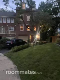 Room for rent in Falls Church, VA $1950, house