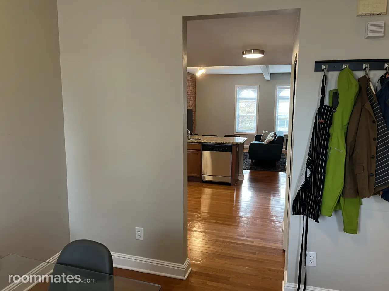 Profile photo 3 of 14