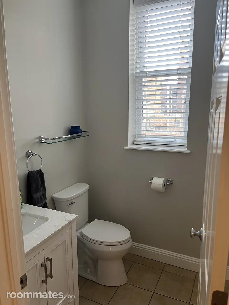 Profile photo 4 of 14