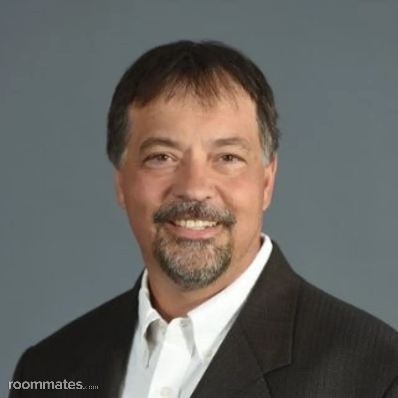 Profile photo 5 of 5