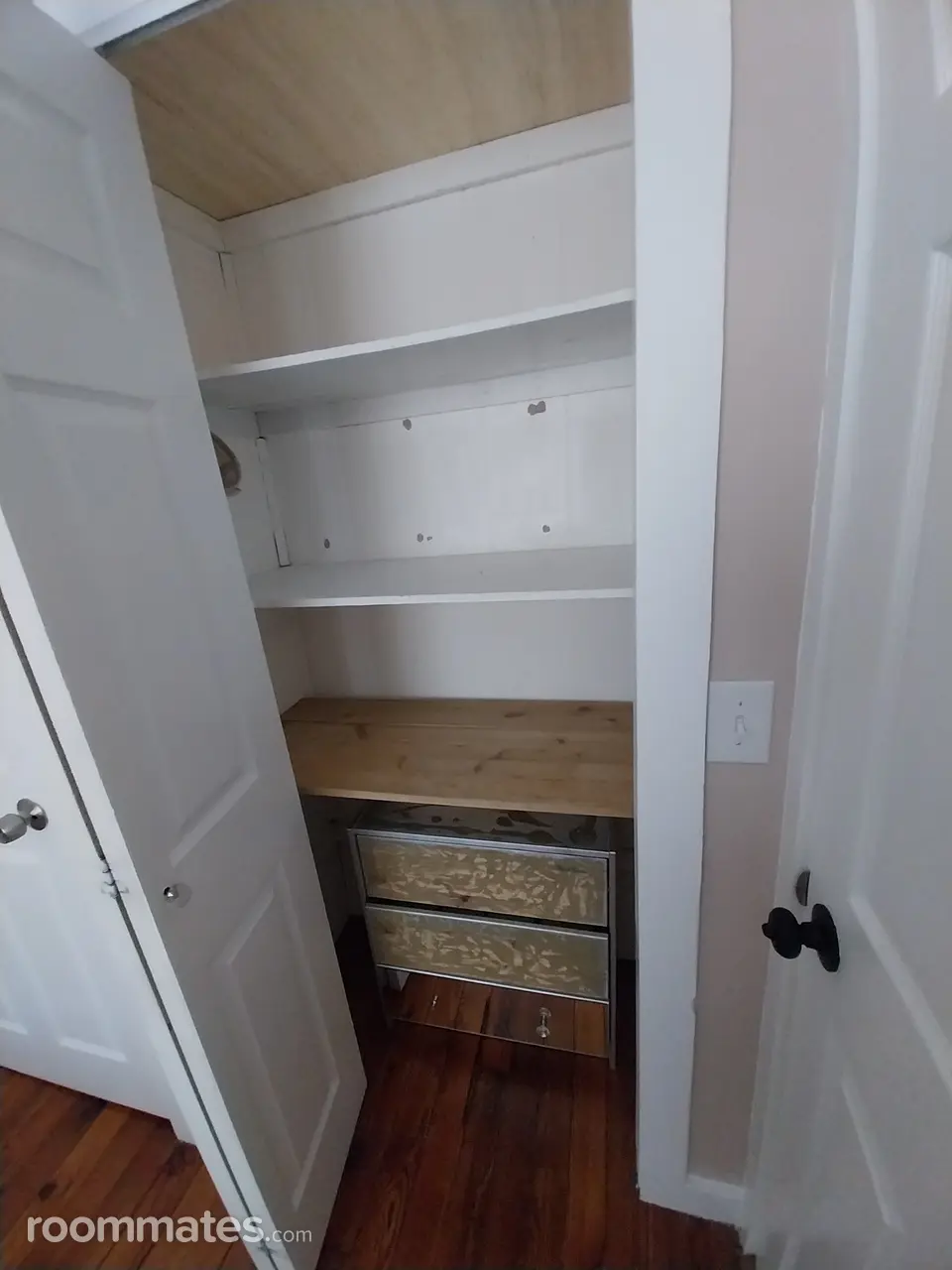 Profile photo 4 of 9