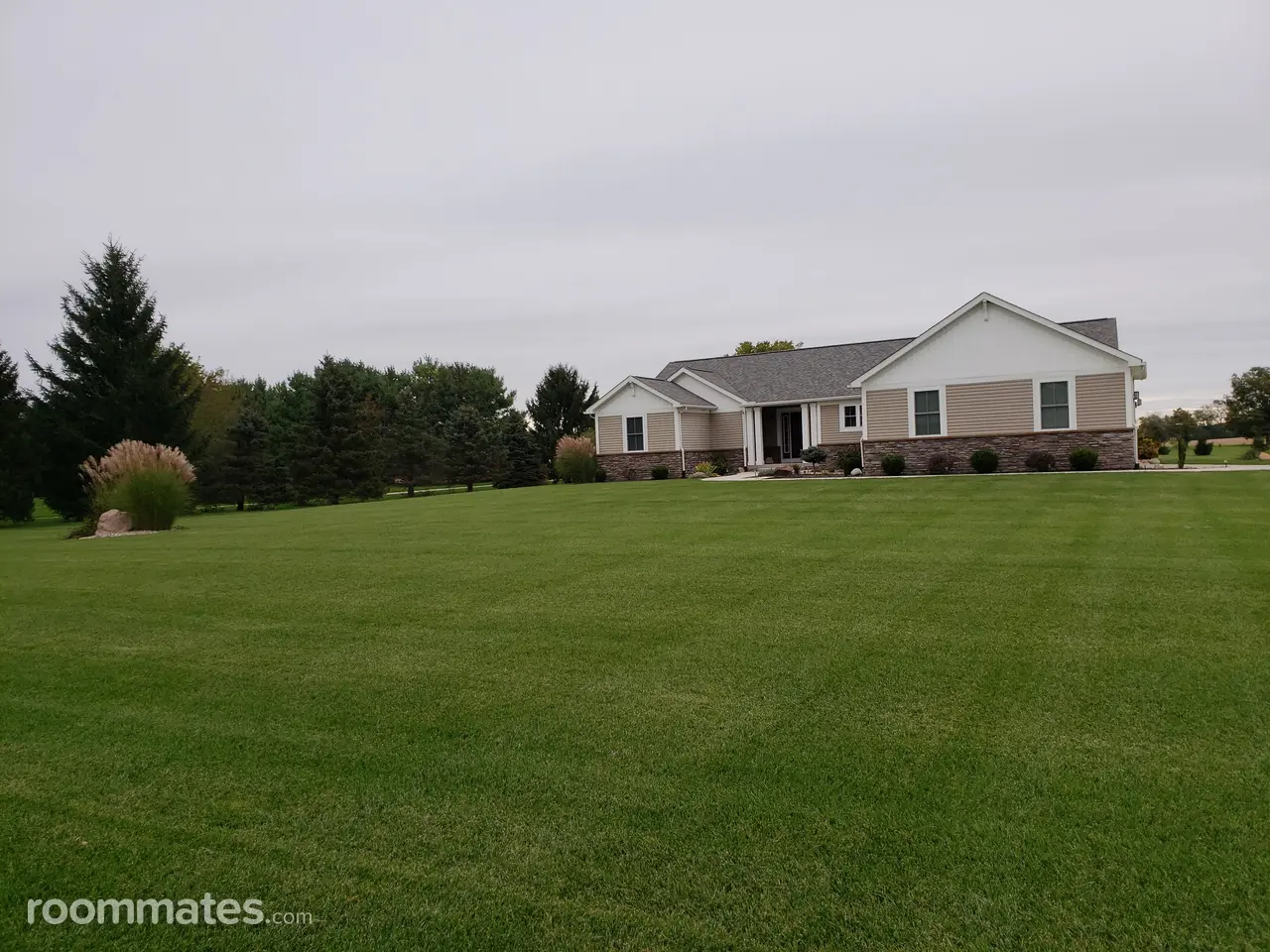 Profile photo 7 of 8