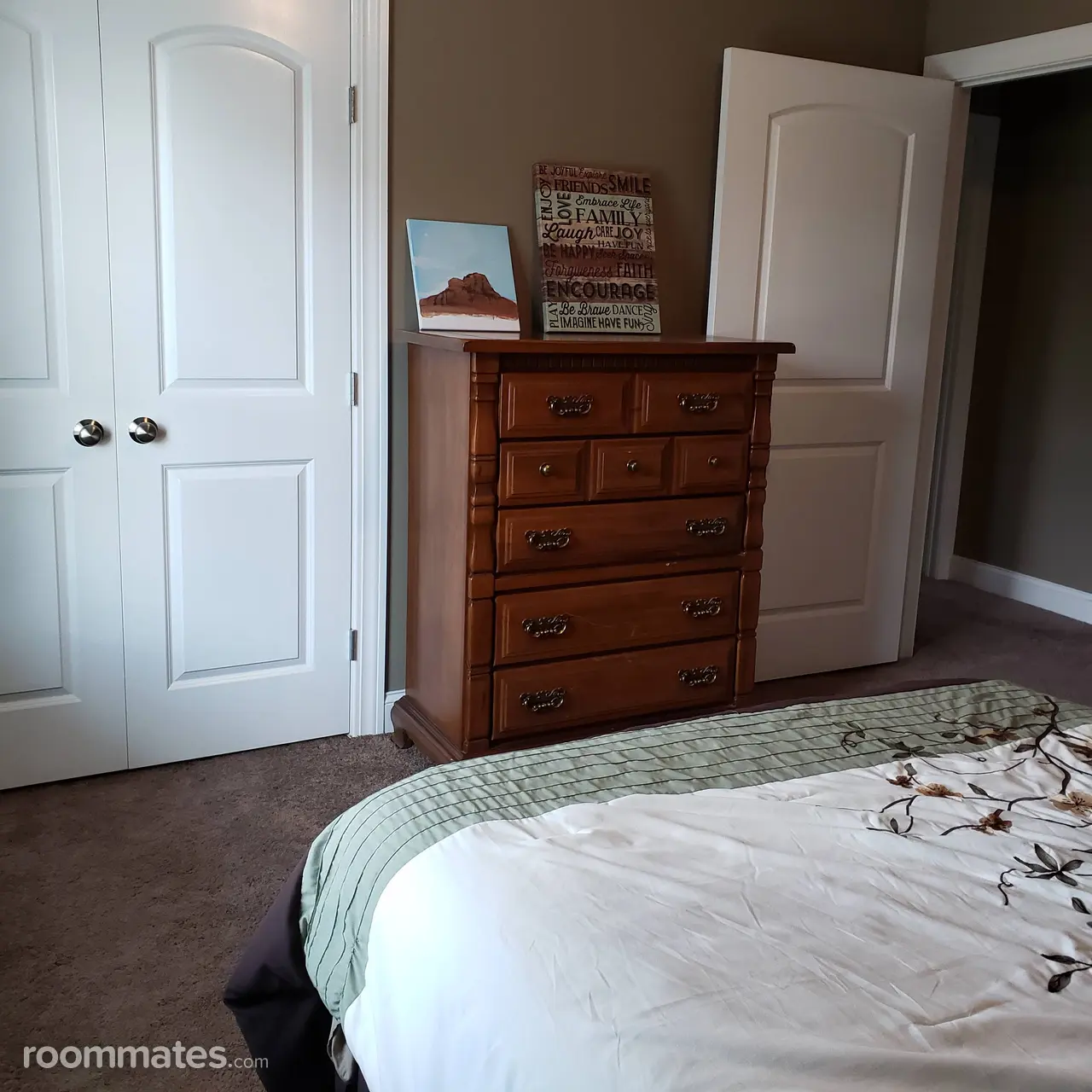 Profile photo 2 of 8