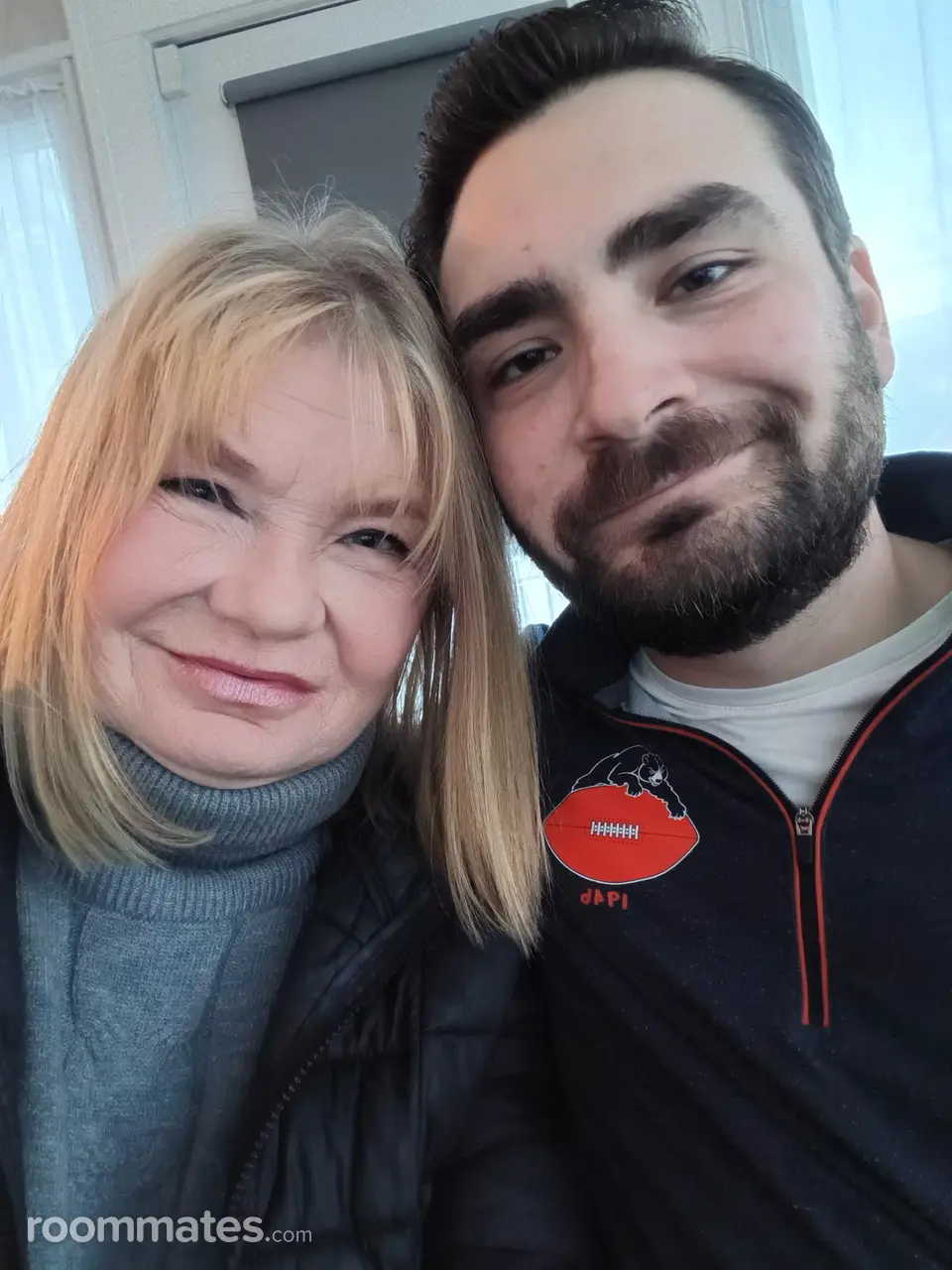 Profile photo 8 of 10