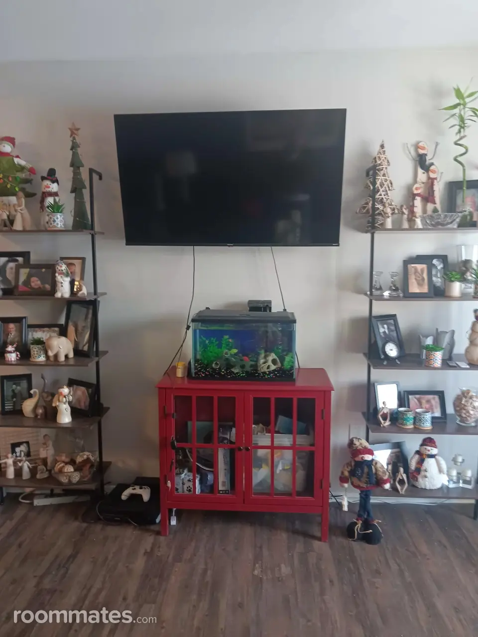 Profile photo 7 of 10