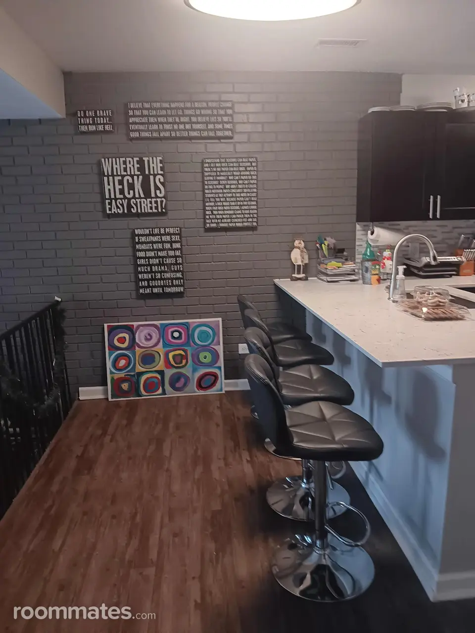 Profile photo 1 of 10