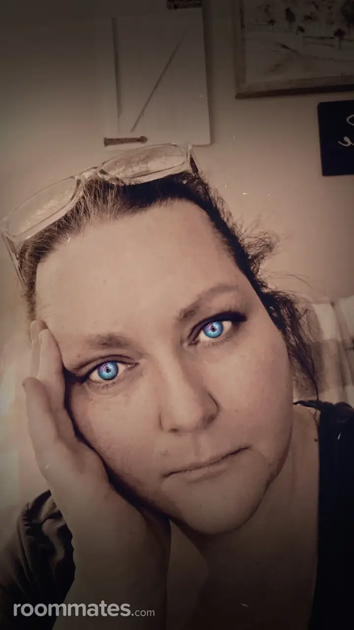 Profile photo 2 of 11