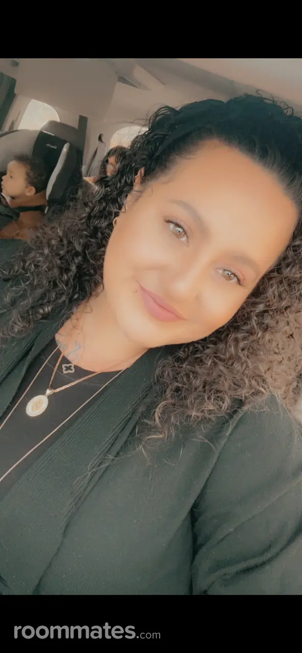 Profile photo 1 of 1