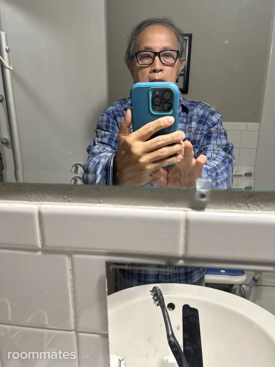 Profile photo 9 of 10