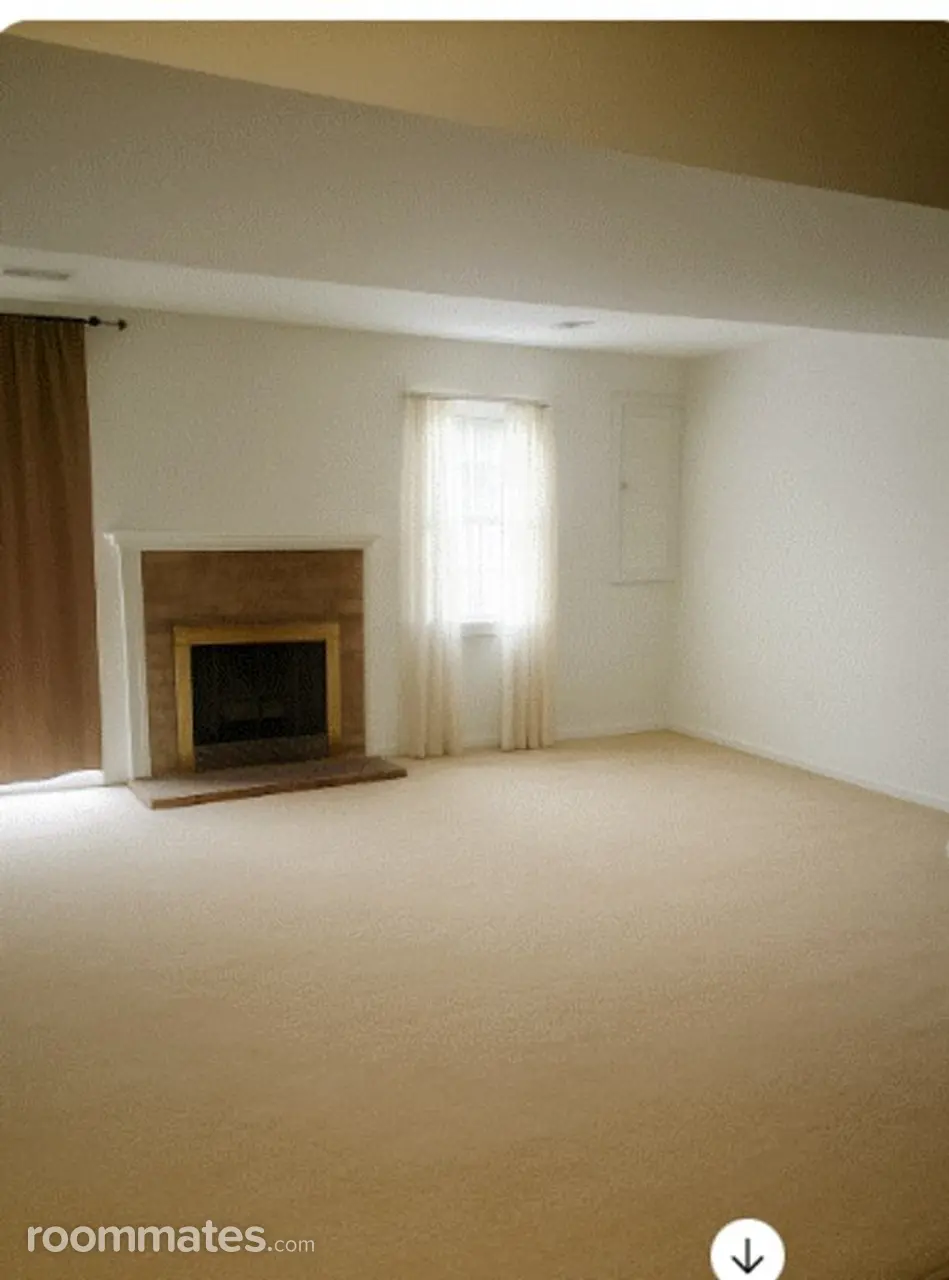 Profile photo 9 of 10