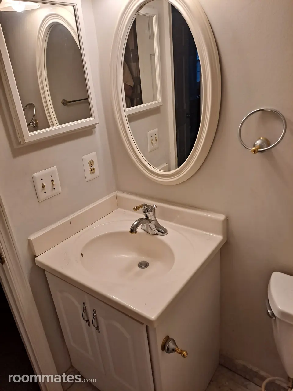 Profile photo 5 of 10