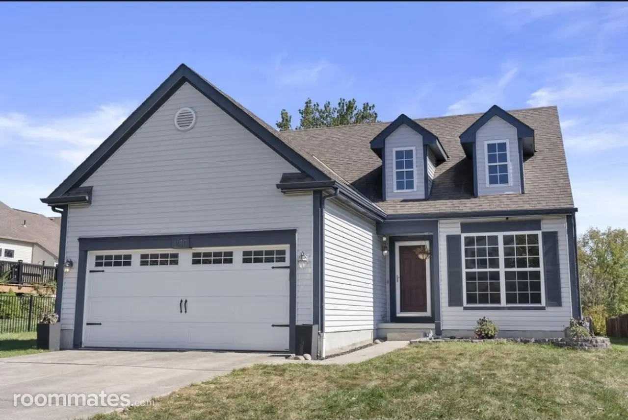 Profile photo 5 of 6