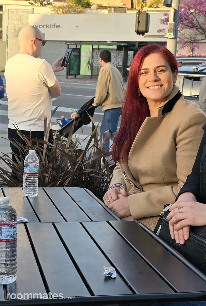 Profile photo 6 of 6