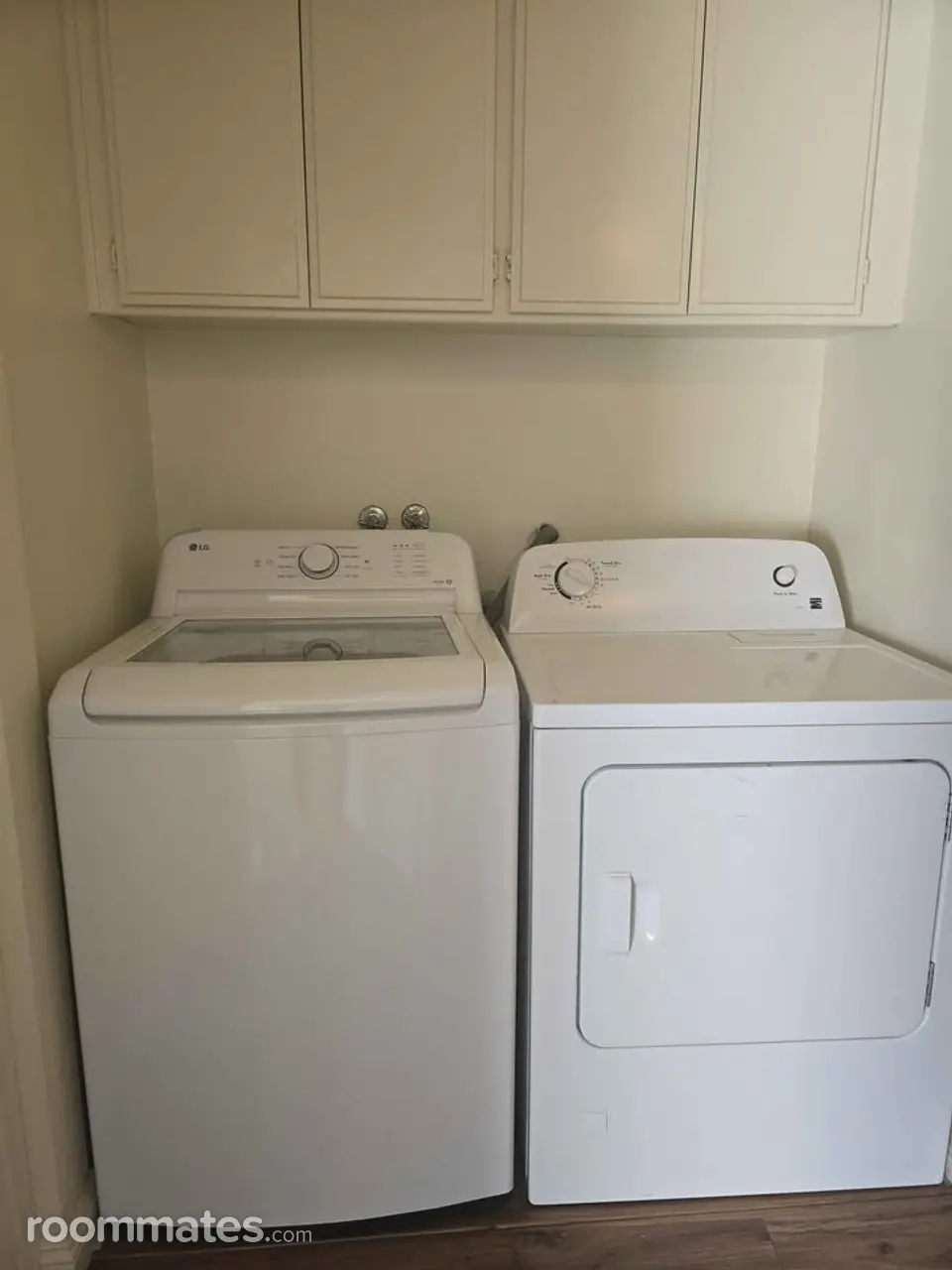 Profile photo 1 of 6