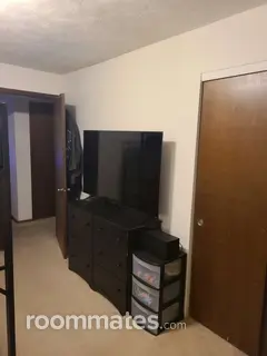 Room for rent in Bellevue, NE $850, house