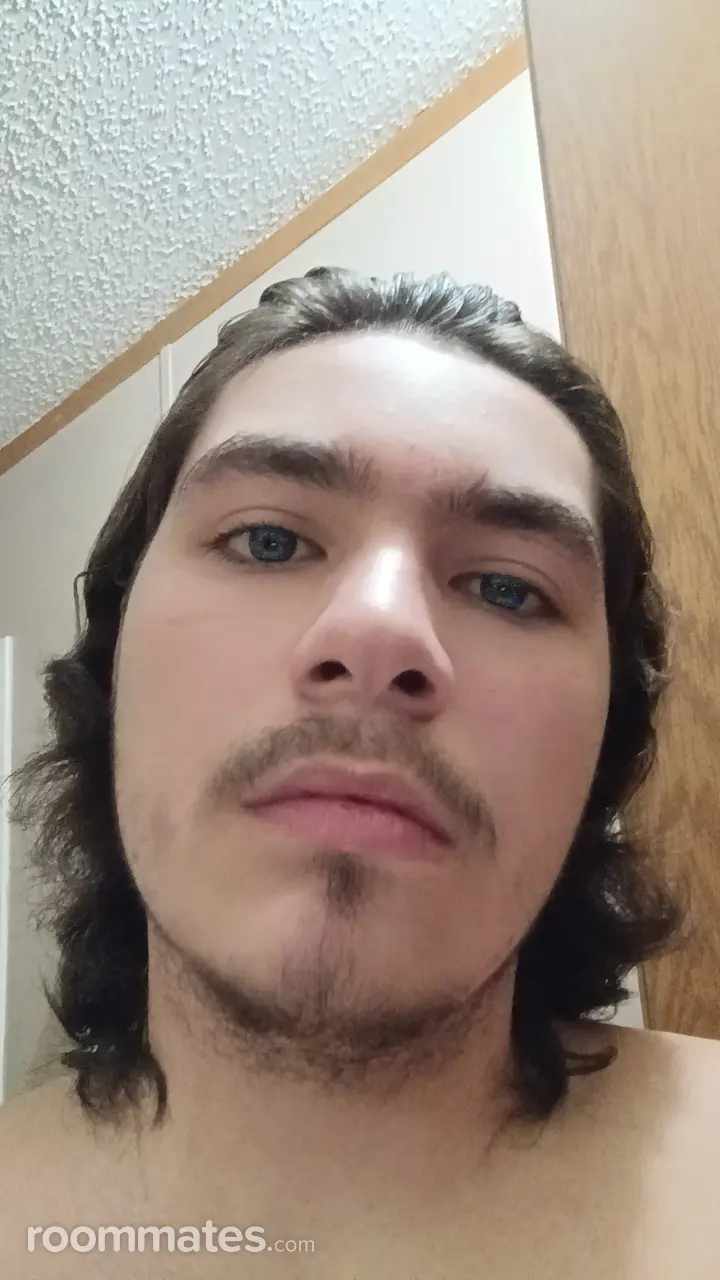 Profile photo 7 of 8