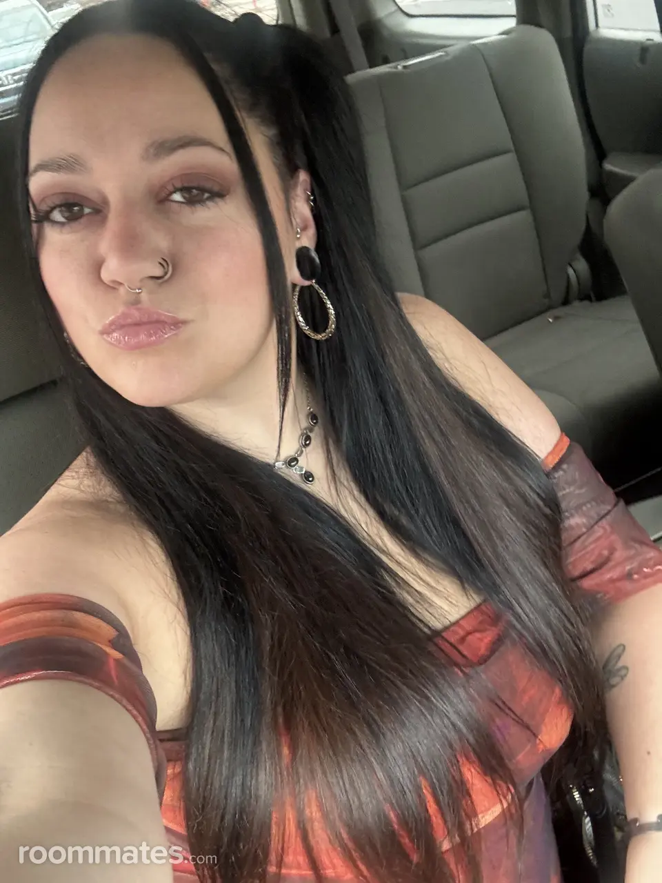 Profile photo 12 of 19