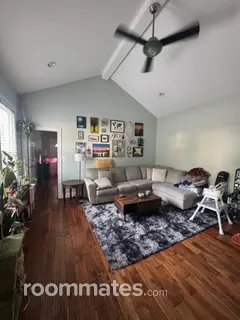 Room for rent in Louisville, KY $800, house