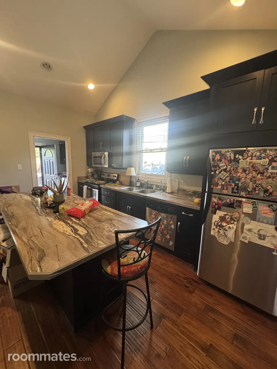 Profile photo 4 of 19