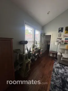 Room for rent in Louisville, KY $800, house