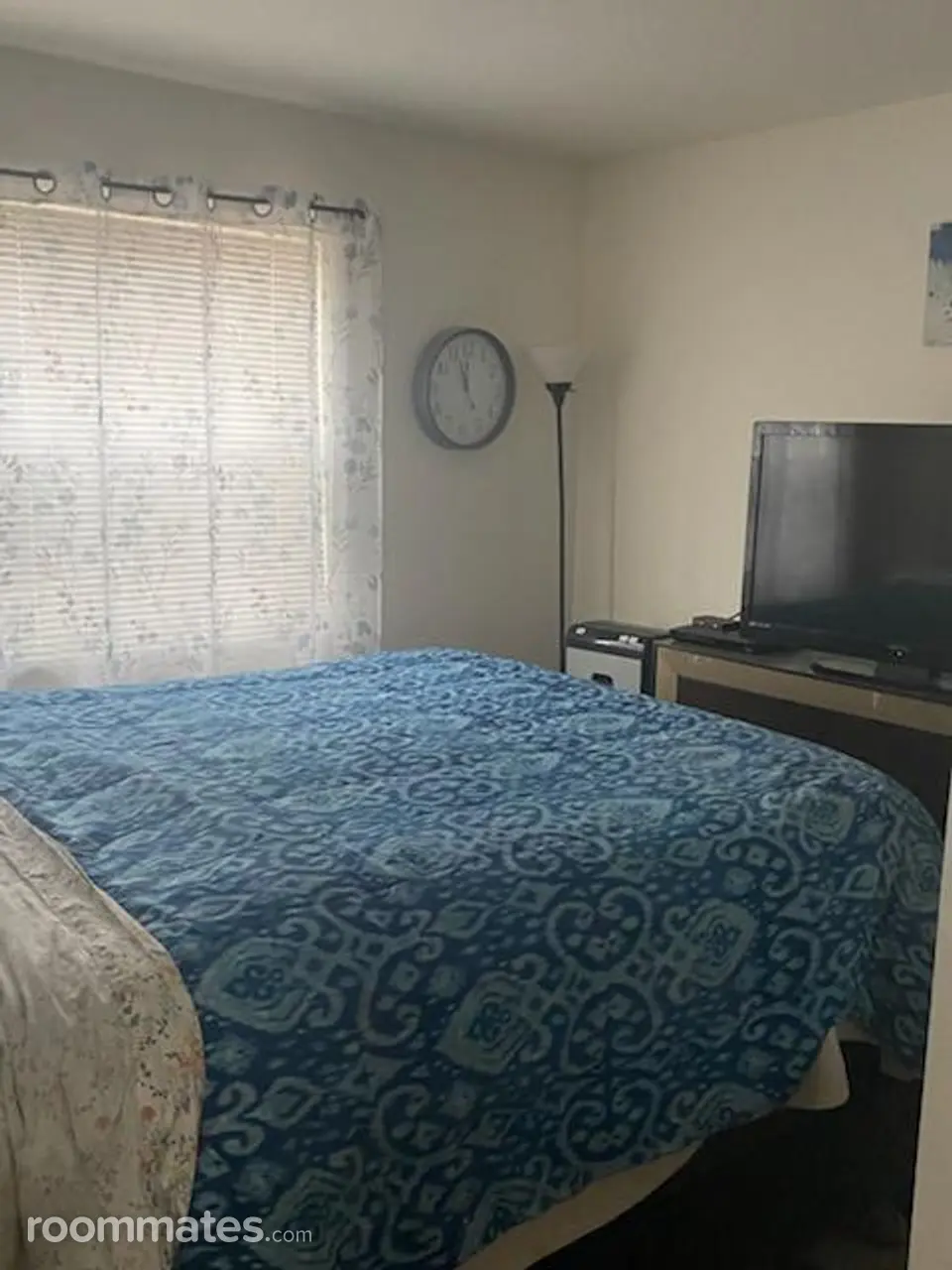 Profile photo 3 of 9