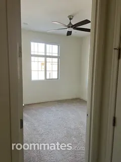 Room for rent in Peoria, AZ $950, house