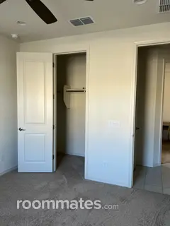 Room for rent in Peoria, AZ $950, house