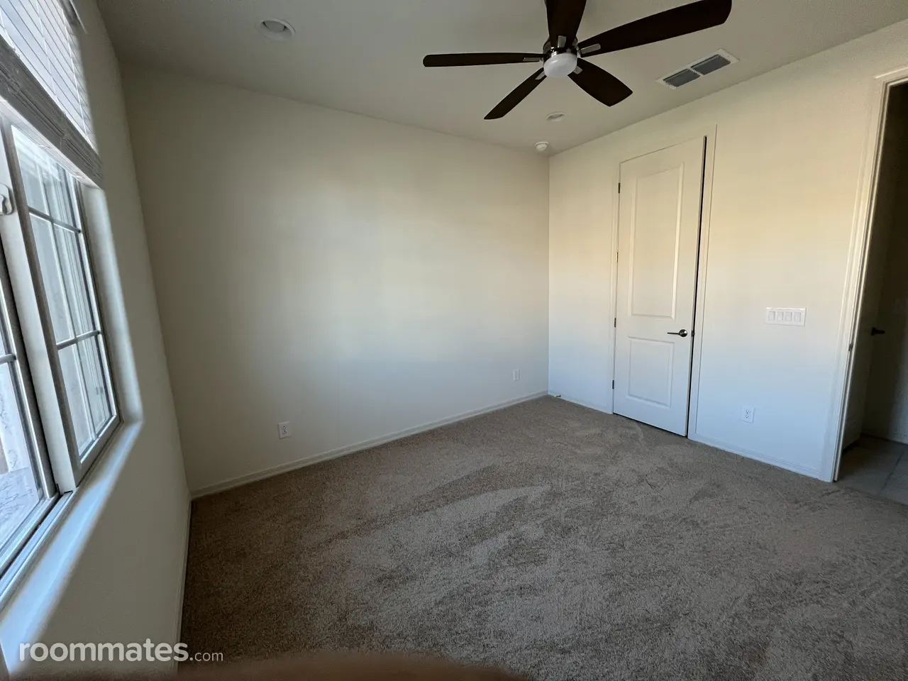 Profile photo 2 of 4