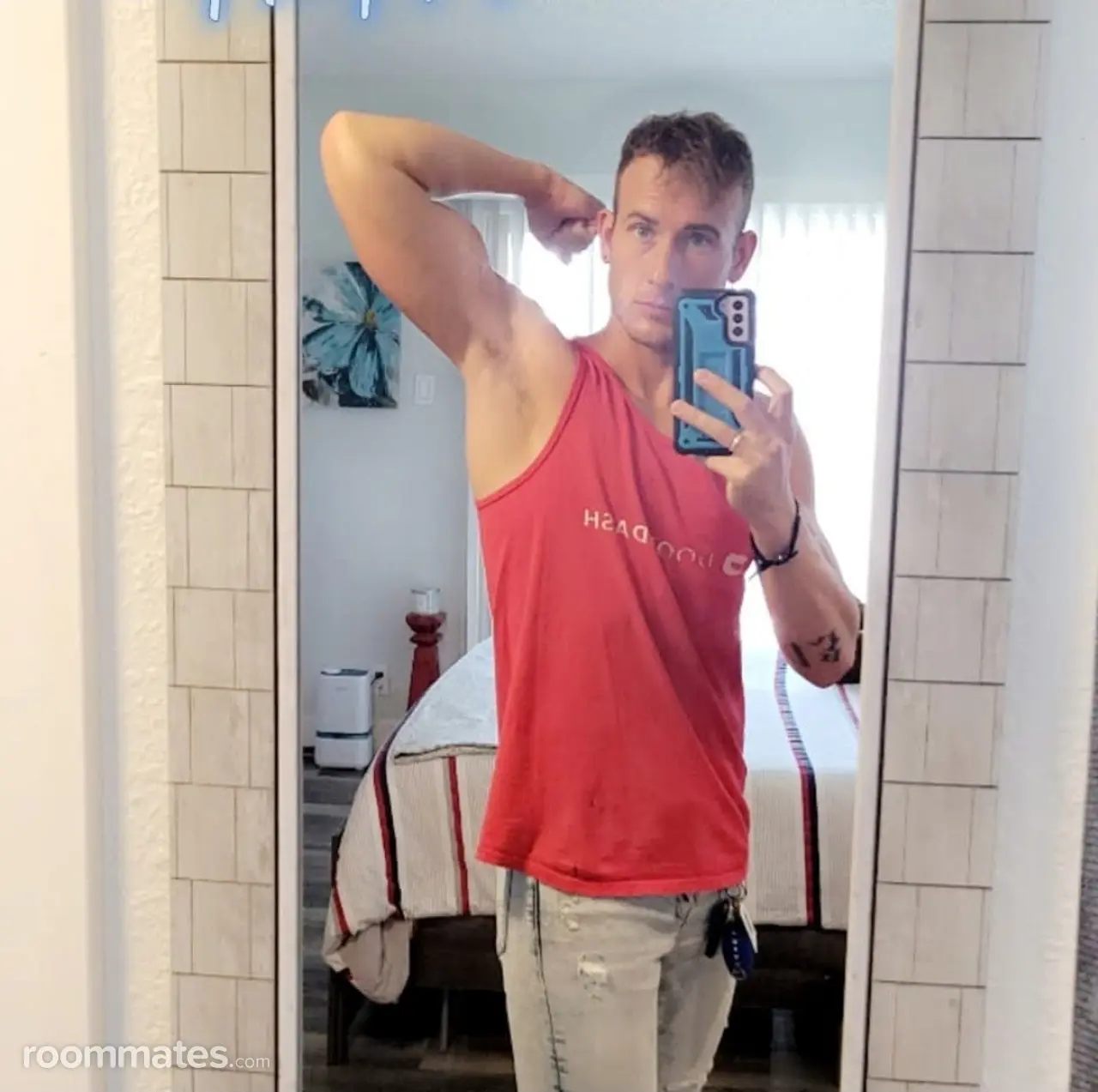 Profile photo 8 of 8