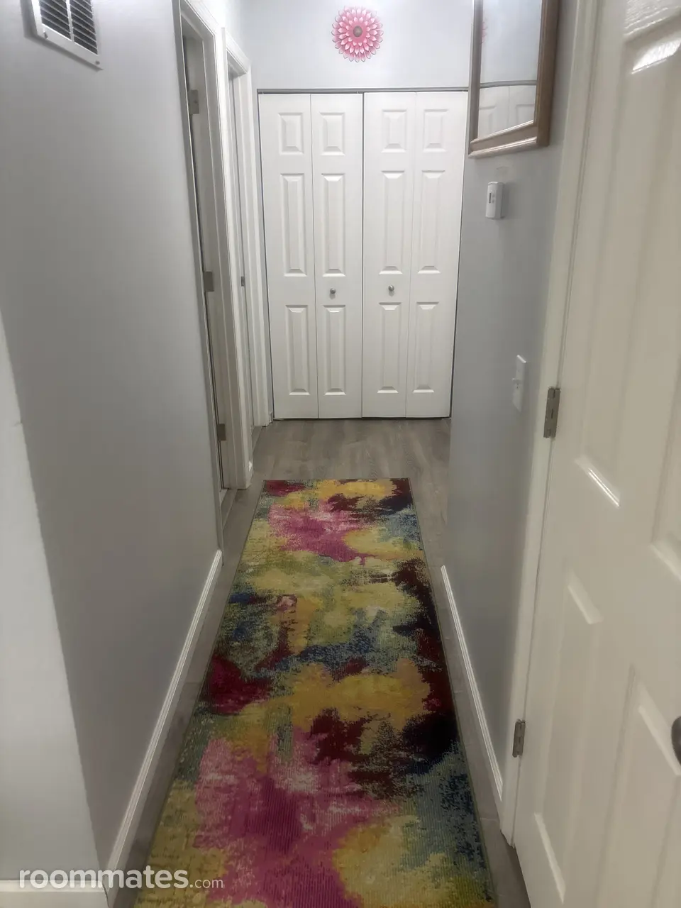 Profile photo 6 of 13