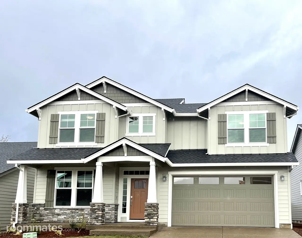 Profile photo 2 of 3