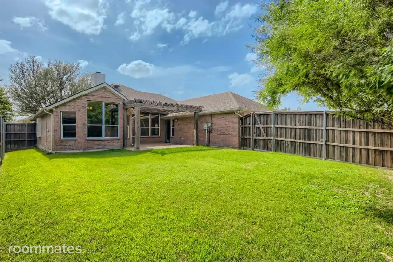 Profile photo 7 of 9