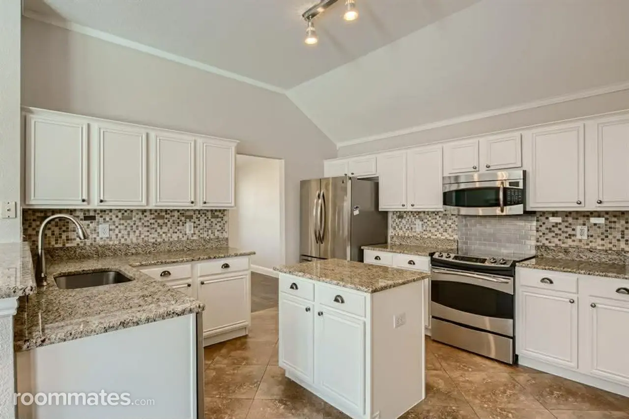 Profile photo 2 of 9