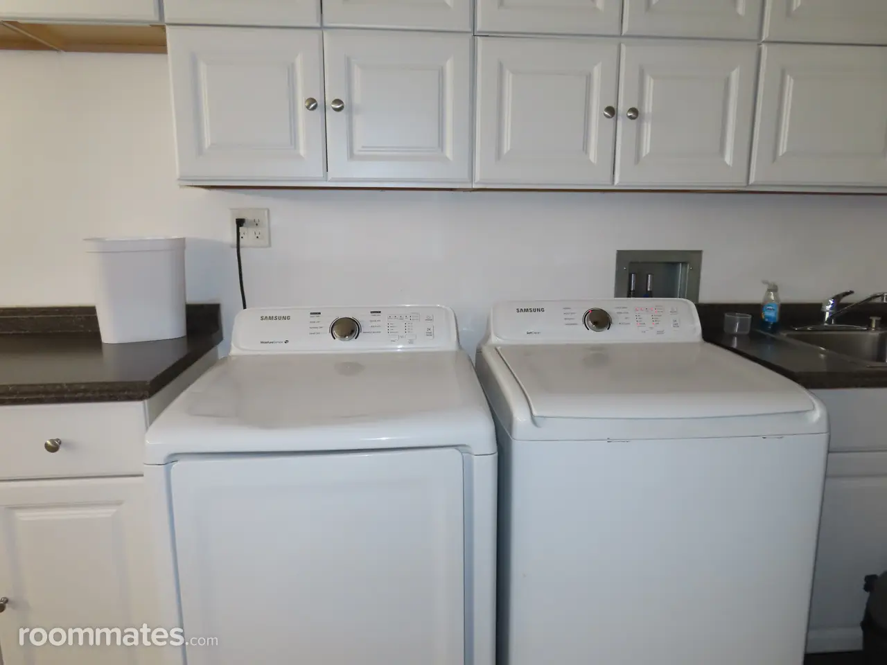 Profile photo 7 of 10