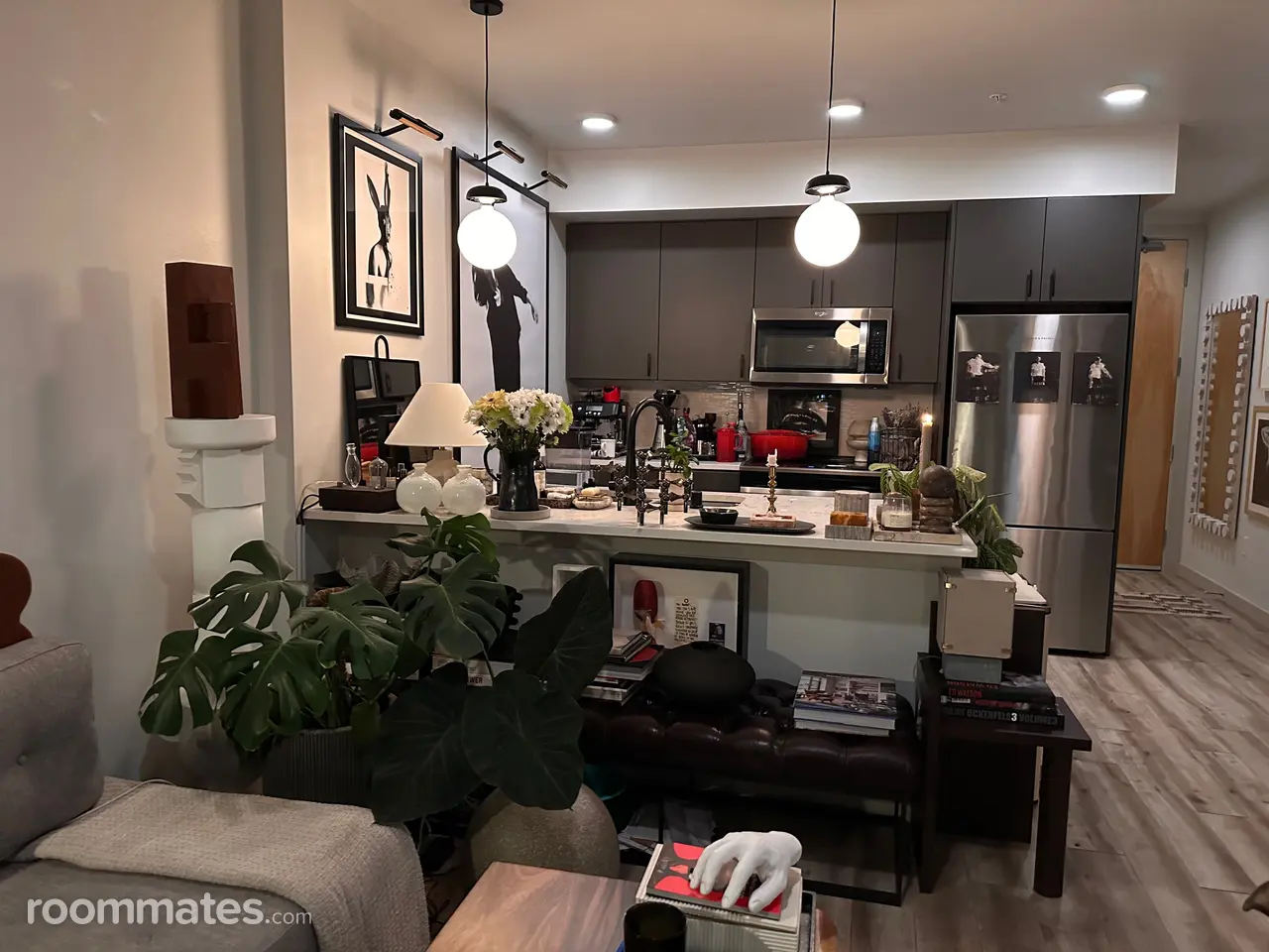 Profile photo 10 of 13