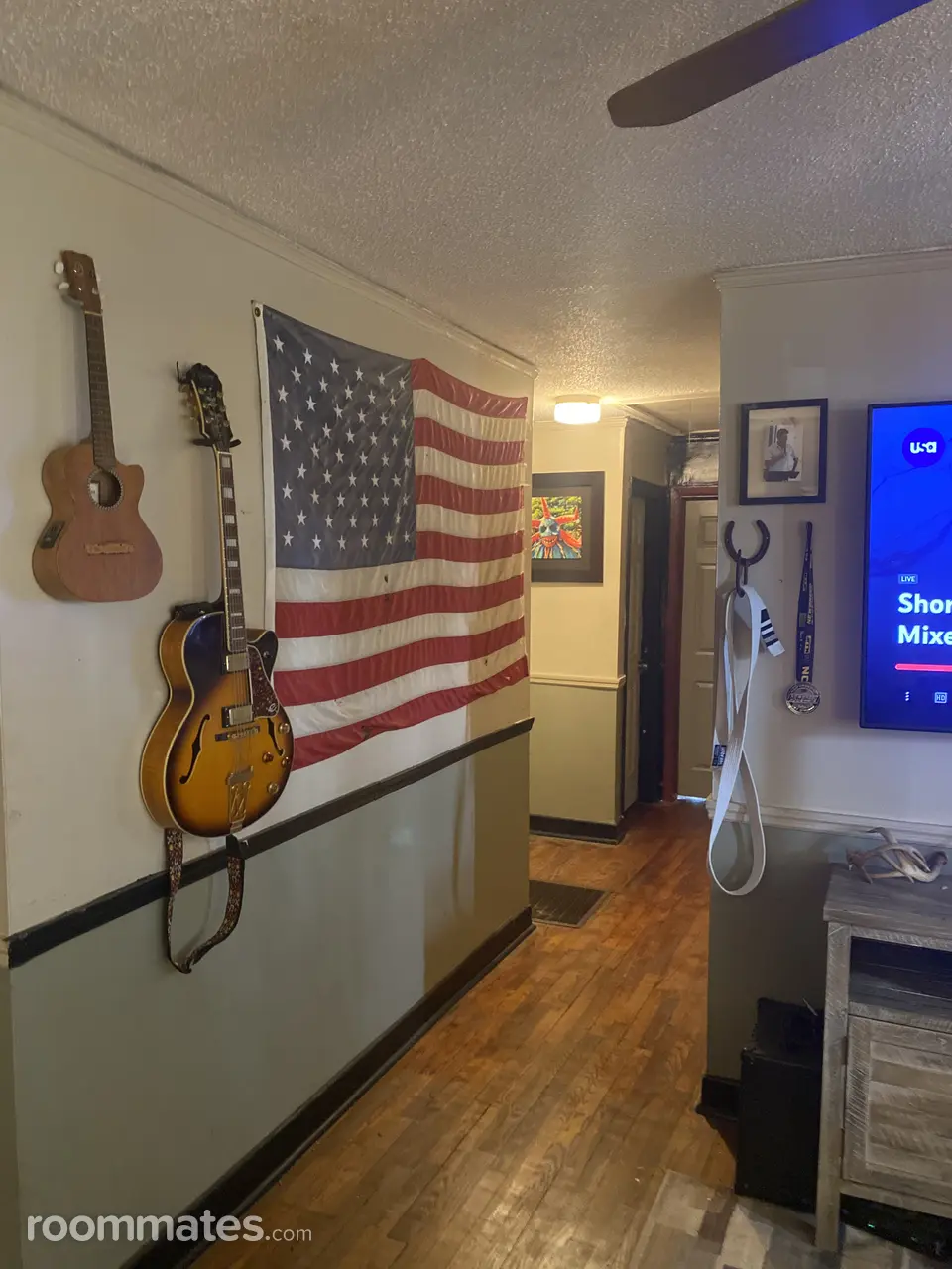 Profile photo 3 of 8