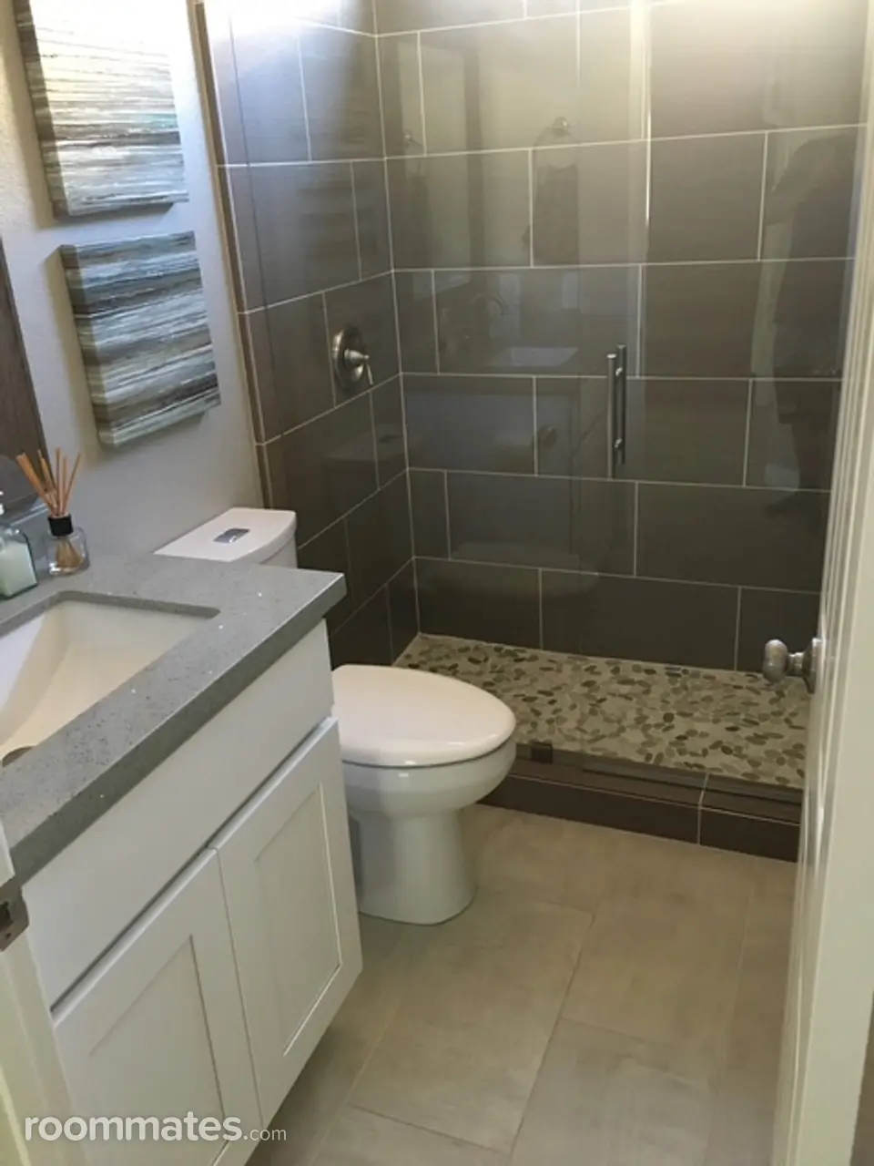 Profile photo 8 of 9