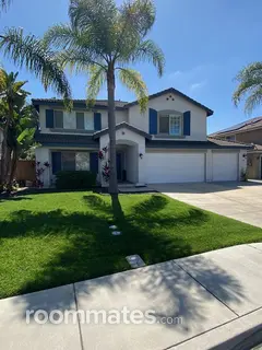 Room for rent in Oceanside, CA $1300, house