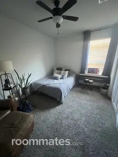 Room for rent in Fort Worth, TX $900, house