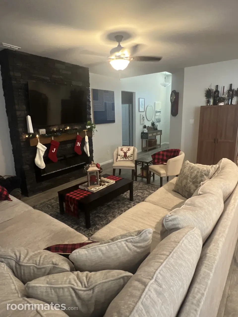 Profile photo 4 of 8