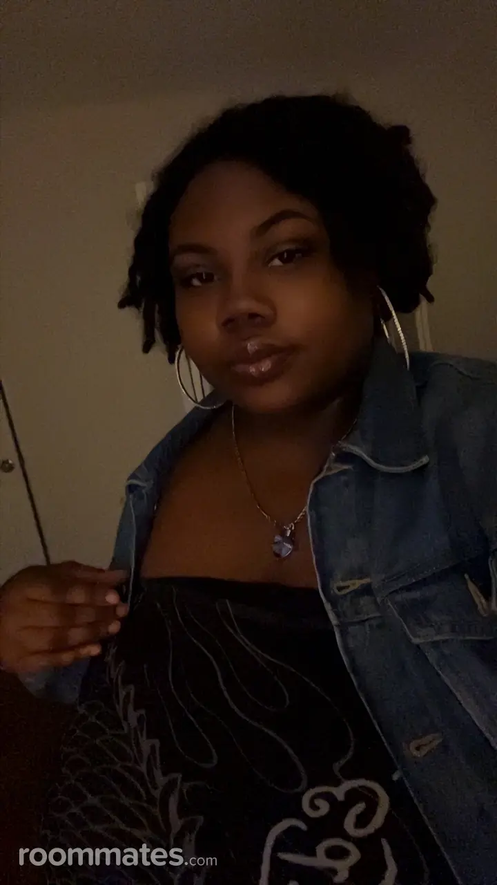 Profile photo 3 of 3