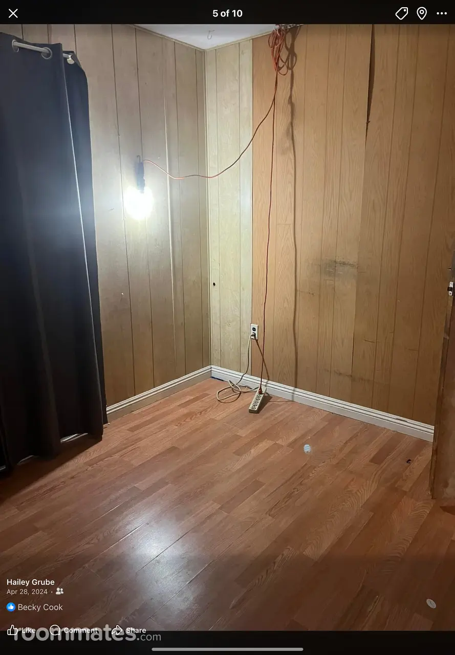 Profile photo 1 of 6